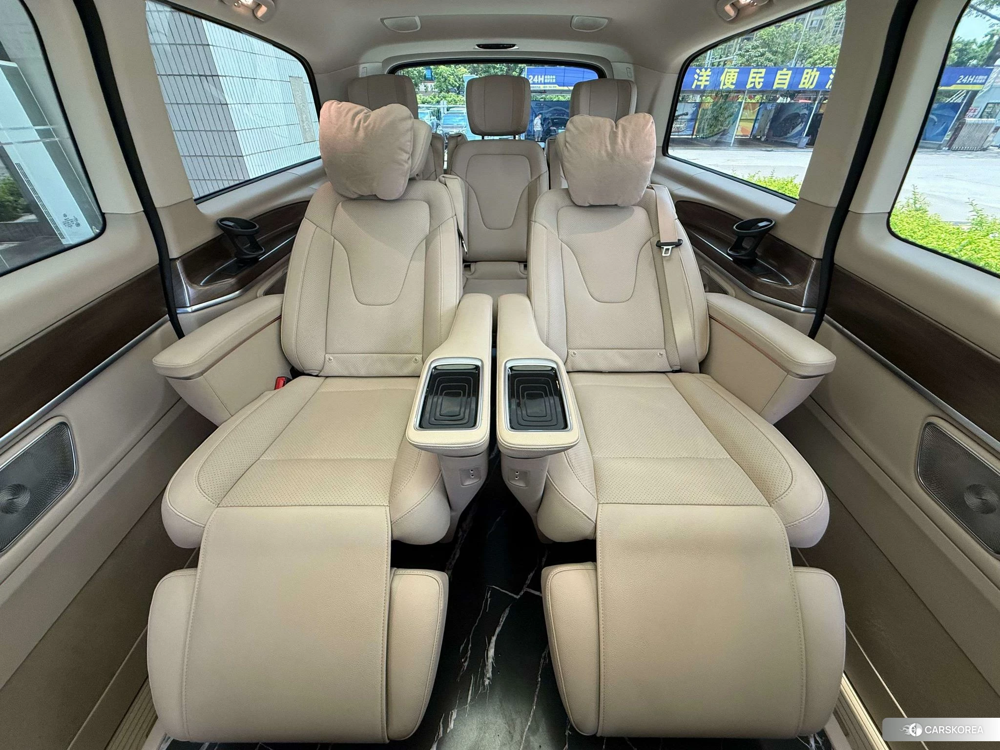 Mercedes-Benz V-class id 4479357 из Китая 22