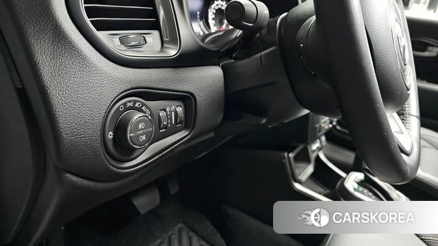 Jeep Renegade id 4427686 из Кореи 22