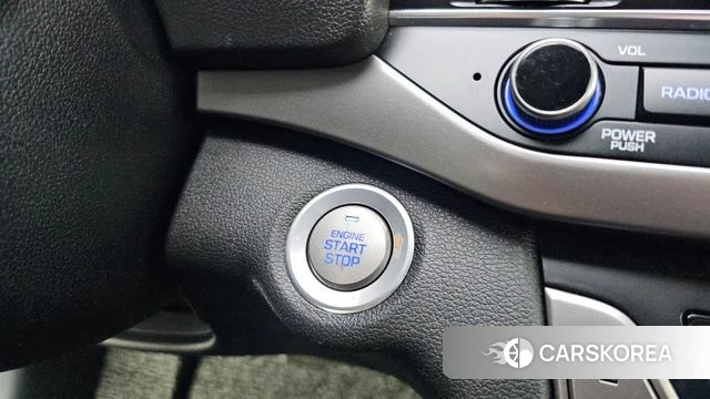 Hyundai Avante AD id 4557949 из Кореи 22
