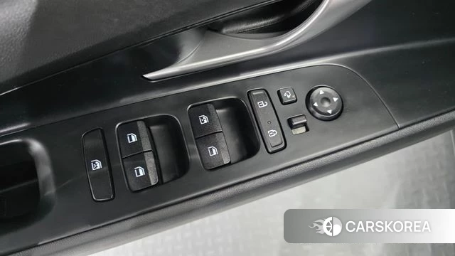 Hyundai Avante Hybrid (CN7) id 4855606 из Кореи 22