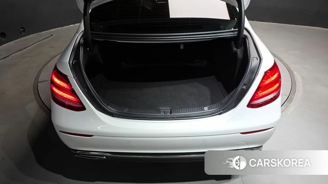 Mercedes-Benz E-Class W213 id 4770529 из Кореи 22