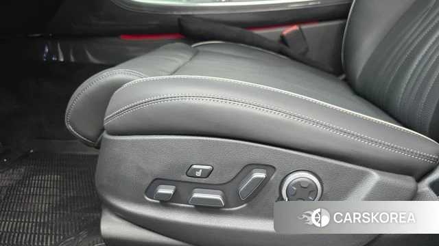 Genesis GV70 id 4778080 из Кореи 22