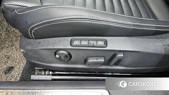 Volkswagen Passat GT (B8) id 4614470 из Кореи 22