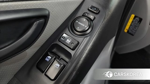 Hyundai The New Grand Starex id 4626274 из Кореи 22