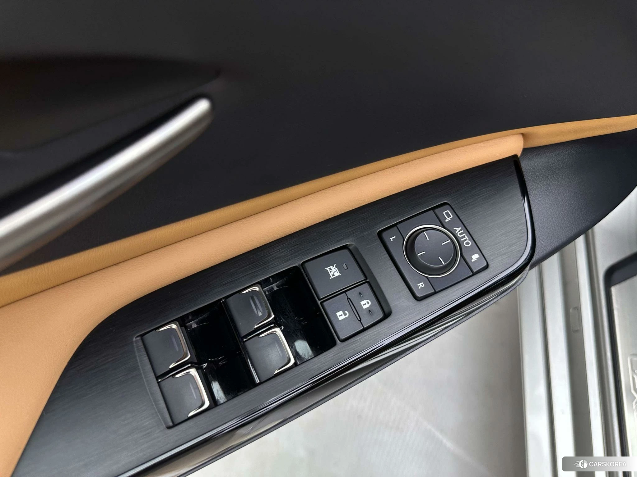 Lexus ES id 4492934 из Китая 22