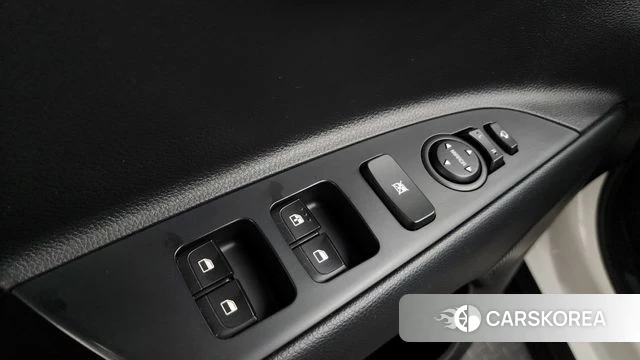 Kia Stonic id 4268797 из Кореи 22