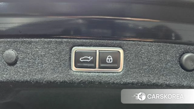 Hyundai Grandeur Hybrid (GN7) id 4941419 из Кореи 22