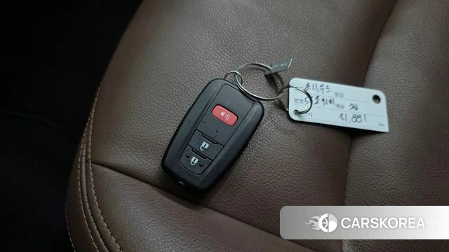 Toyota Prius 4th Generation id 4626402 из Кореи 22