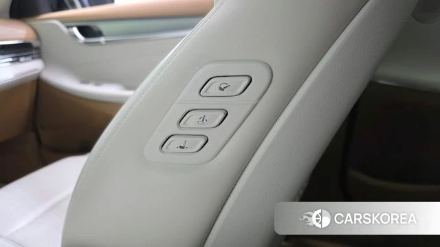 Hyundai The New Grandeur IG Hybrid id 4324377 из Кореи 22