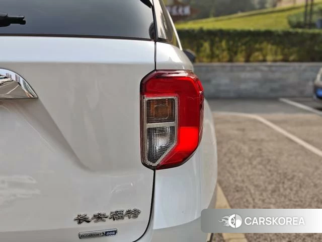 Ford Explorer id 4392192 из Китая 22