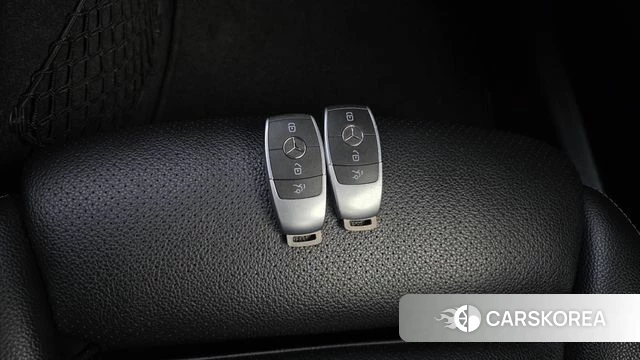 Mercedes-Benz C-Class W205 id 4430172 из Кореи 22
