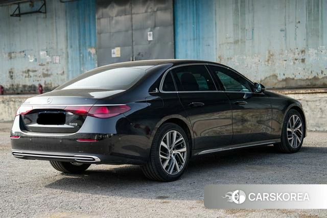 Mercedes-Benz E-class id 4264919 из Китая 22