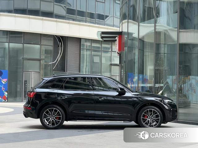 Audi Q5L id 4290693 из Китая 22