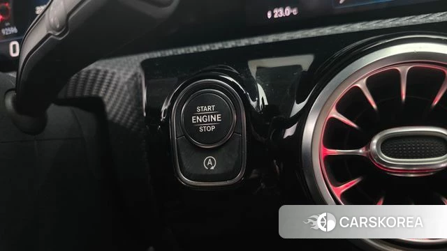 Mercedes-Benz A-Class W177 id 4632734 из Кореи 22