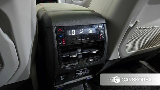 Jeep Grand Cherokee (WL) id 4585317 из Кореи 22