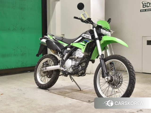 Kawasaki KLX250 id 4229636 из Японии 22