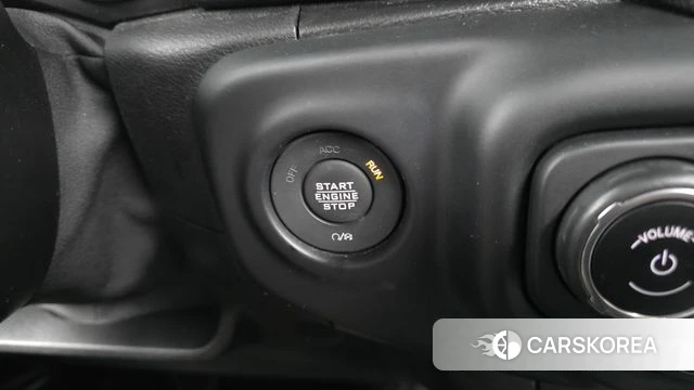 Jeep Wrangler (JL) id 4567561 из Кореи 22