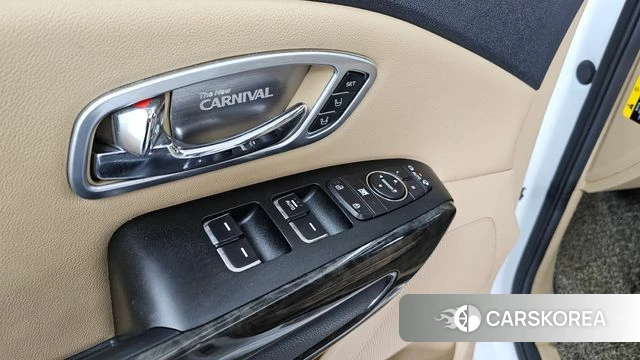 Kia The New Carnival id 4188539 из Кореи 22