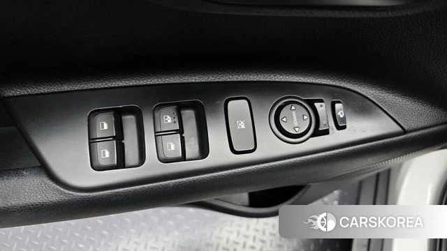 Kia Stonic id 4882548 из Кореи 22