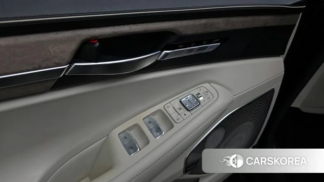 Genesis G90 id 4586786 из Кореи 22