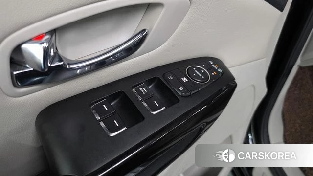 Kia The New Carnival id 4638052 из Кореи 22