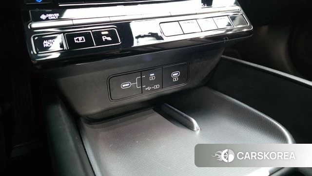 Hyundai Grandeur Hybrid (GN7) id 4905249 из Кореи 22