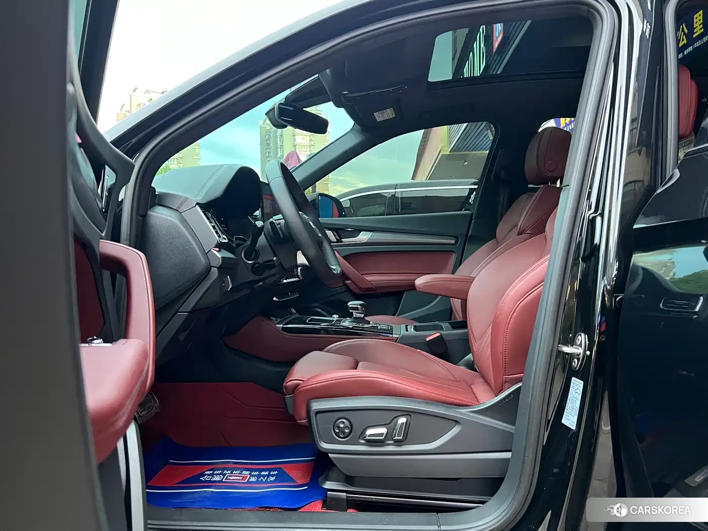 Audi Q5L id 4653912 из Китая 22