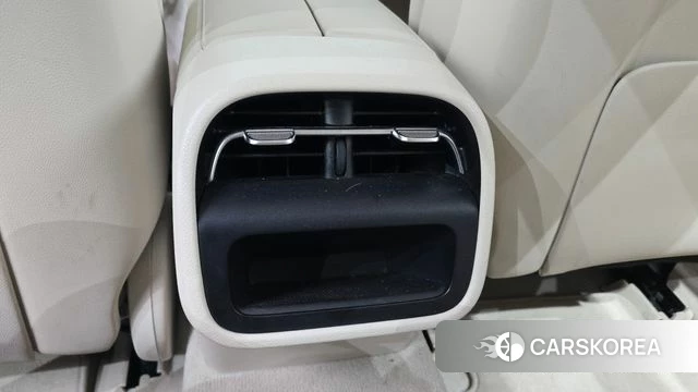 Mercedes-Benz E-Class W214 id 4185825 из Кореи 22