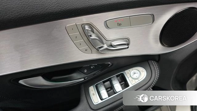 Mercedes-Benz C-Class W205 id 4671927 из Кореи 22