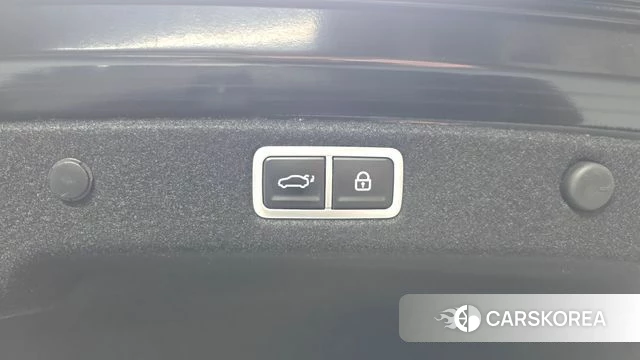 Hyundai Grandeur Hybrid (GN7) id 4744834 из Кореи 22