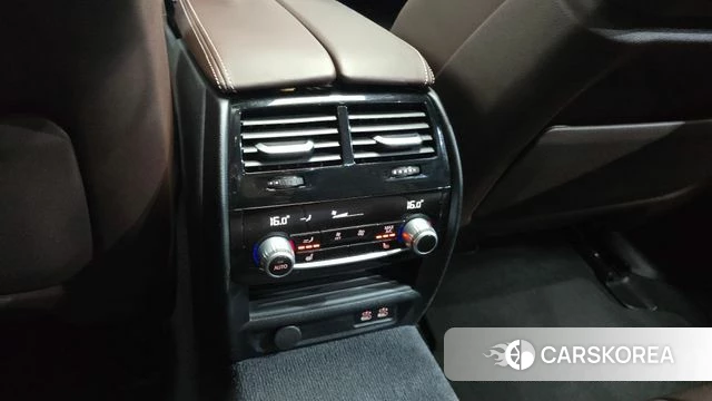 BMW 5 Series (G30) id 4591757 из Кореи 22