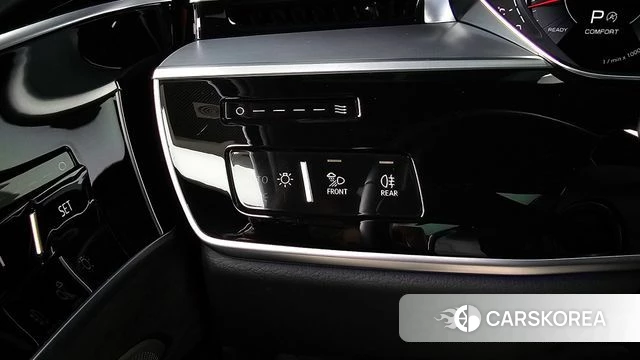 Audi A8 (D5) id 4541764 из Кореи 22
