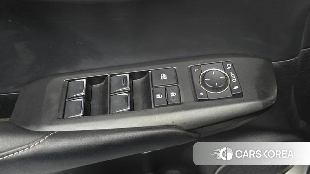 Lexus NX300h id 4448320 из Кореи 22