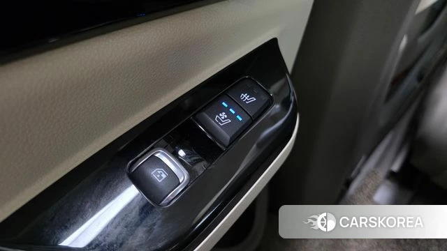 Kia Carnival 4th generation id 4303551 из Кореи 22
