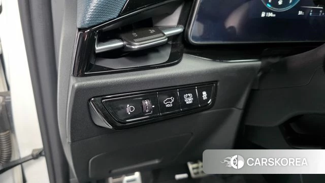 Kia Di Ol Nu Niro id 4686647 из Кореи 22