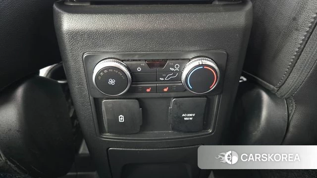 Ford Explorer 6th Generation id 4613345 из Кореи 22