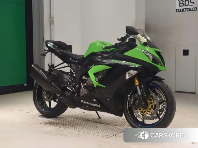 Проданный Kawasaki ZX-6R NINJA ABS 2015 из Японии, фото 3