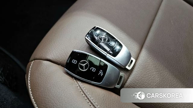 Mercedes-Benz E-Class W213 id 4351333 из Кореи 22
