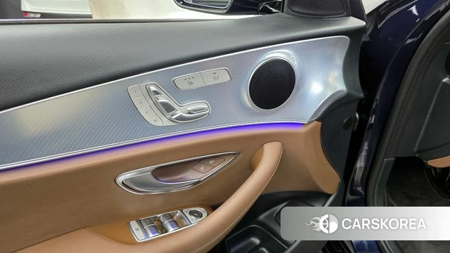 Mercedes-Benz E-Class W213 id 4324919 из Кореи 22