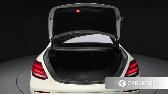 Mercedes-Benz E-Class W213 id 4647856 из Кореи 22
