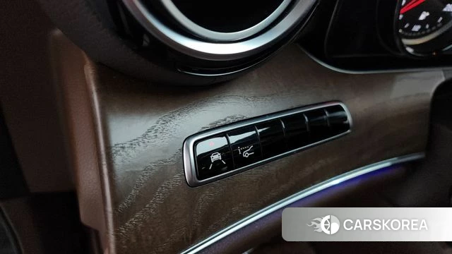 Mercedes-Benz E-Class W213 id 4448331 из Кореи 22
