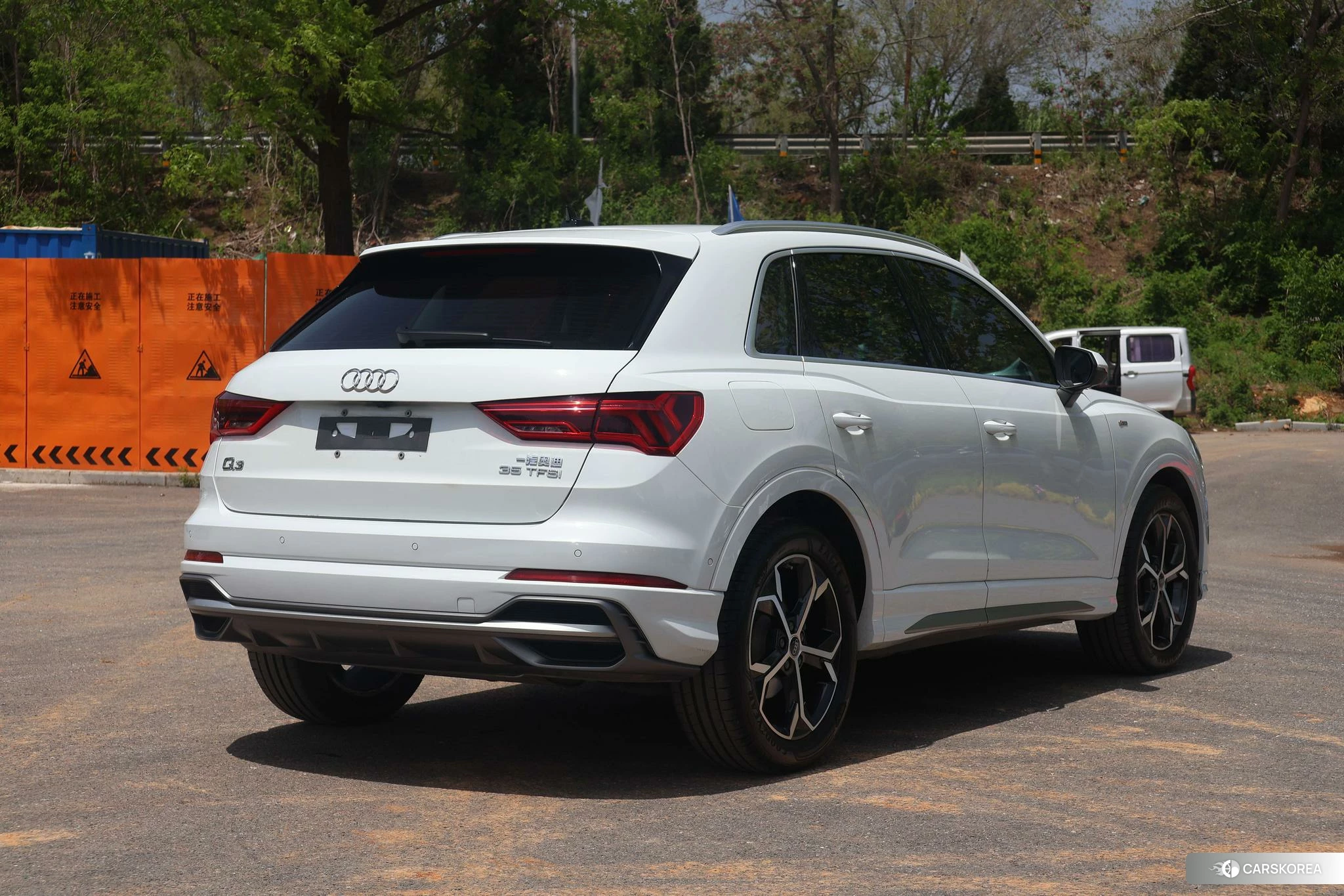 Audi Q3 id 4479241 из Китая 22