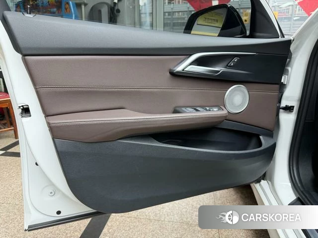 BMW 1 series id 4314585 из Китая 22