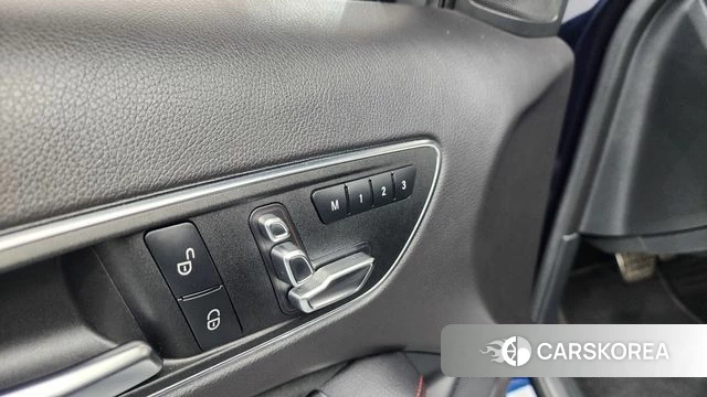 Mercedes-Benz A-Class W176 id 4574620 из Кореи 22
