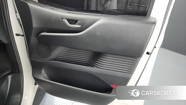 Hyundai Staria id 4230583 из Кореи 22