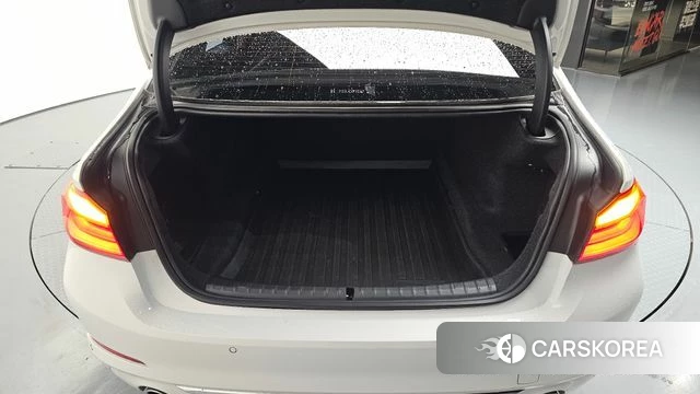 BMW 5 Series (G30) id 4424416 из Кореи 22