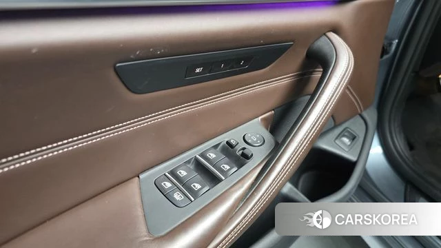 BMW 5 Series (G30) id 4225742 из Кореи 22