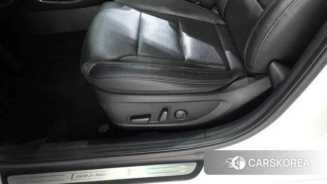 Hyundai The New Grandeur IG id 4410633 из Кореи 22