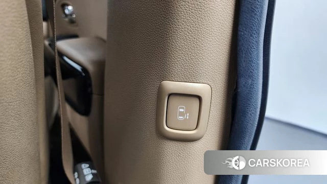 Kia The New Carnival id 4573939 из Кореи 22