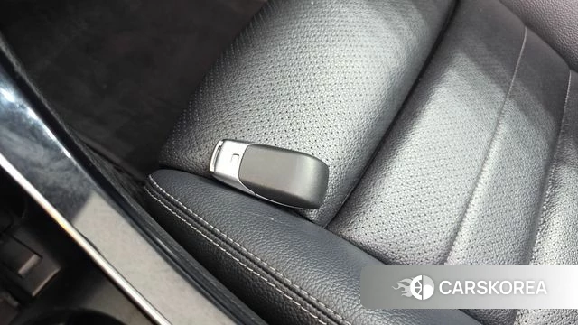 Mercedes-Benz C-Class W205 id 4732236 из Кореи 22